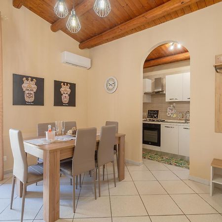 Villa Le Tre Pigne à Floridia Extérieur photo